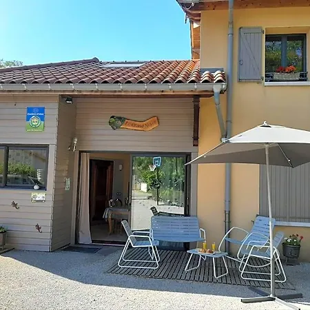 Bed & Breakfast Le Grand Noyer 3*
